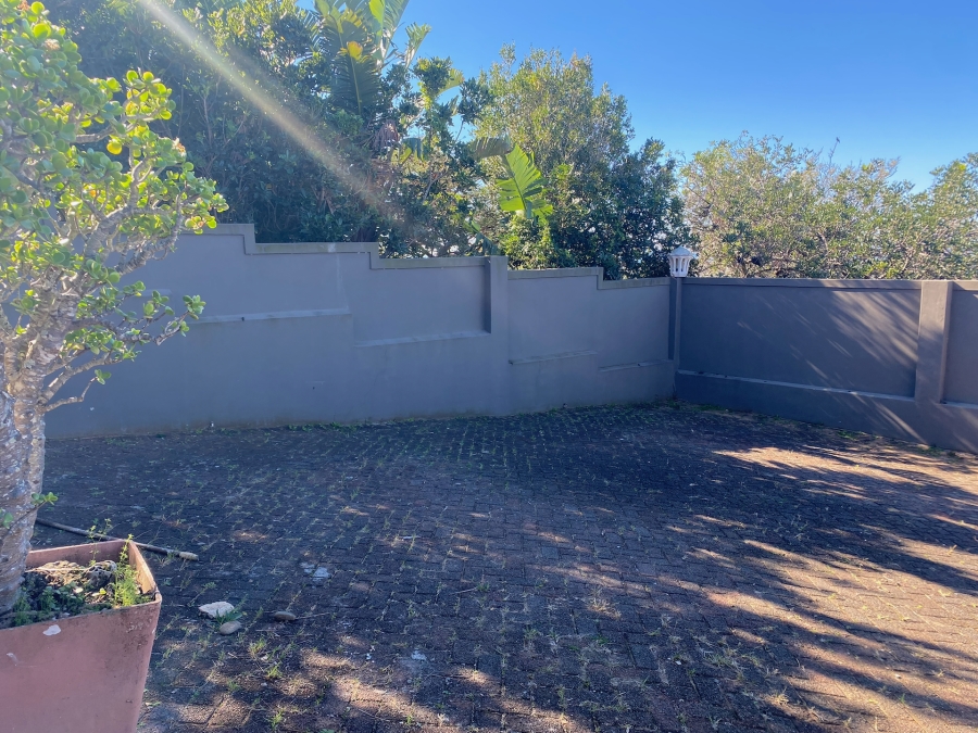 3 Bedroom Property for Sale in Cintsa East Eastern Cape